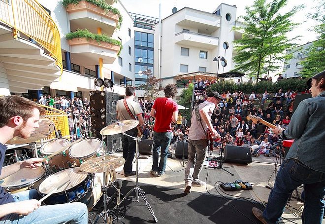 #CONCERTOINBARONA – #PrimoMaggio in #musica a #Milano con #FolcoOrselli , #LauraFedele , #FlavioPirini e molti altri