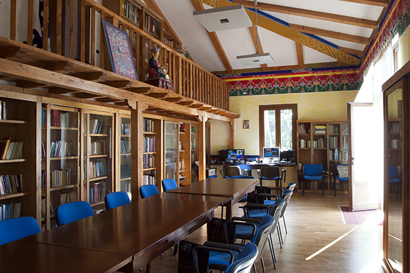 LIBRARY TALKS, #racconti in #biblioteca (dal 4 agosto al 1° settembre – Sala della biblioteca di #Merigar )